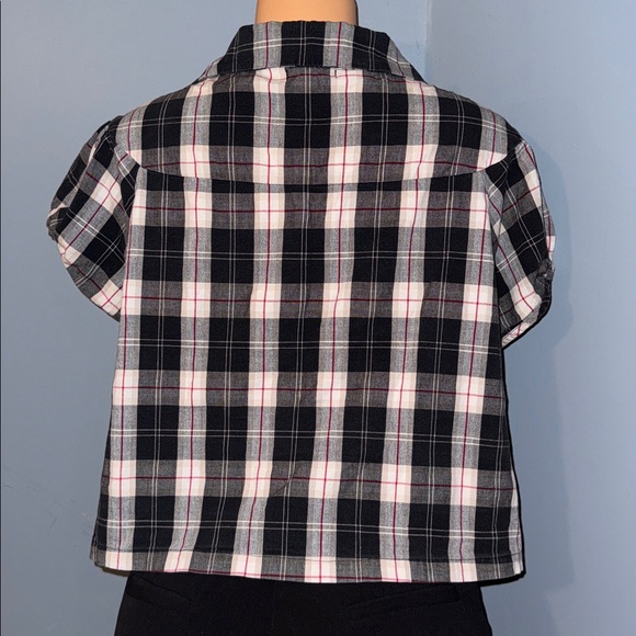 Stylish At Last Plaid Top - Size 1X - Picture 4 of 4